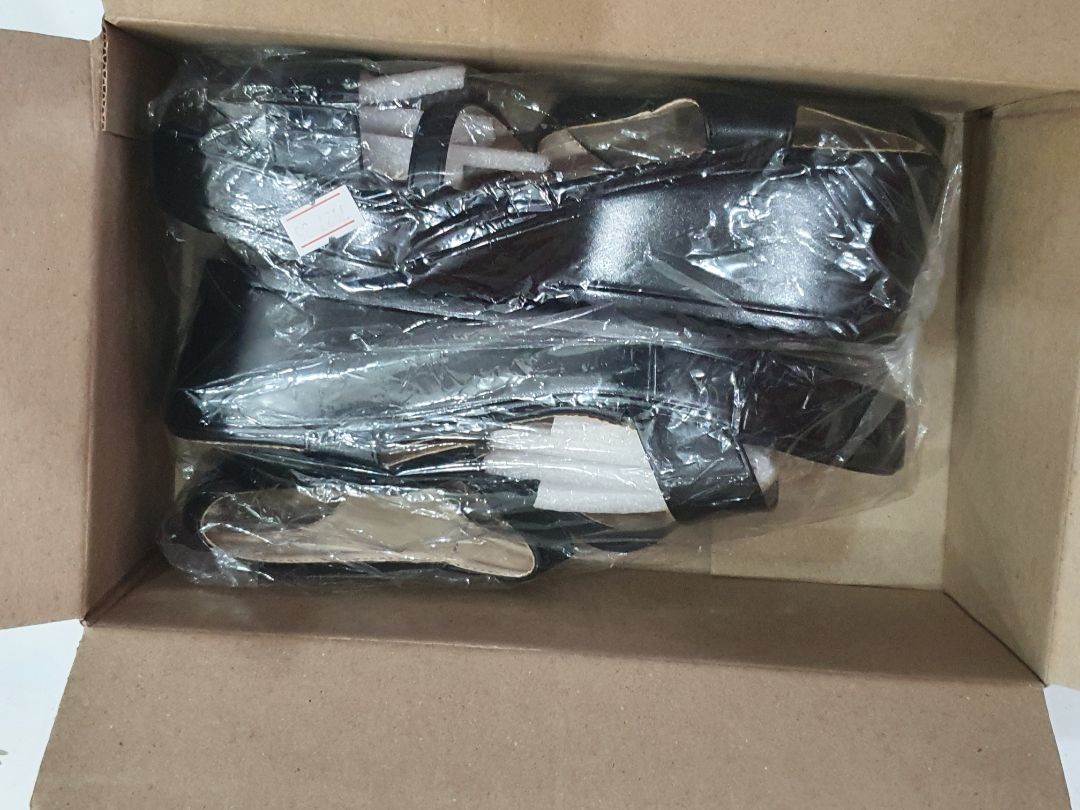 đóng gói cẩn thận, hàng mới giống hình, sản phẩm nhẹ