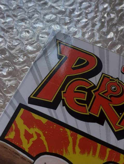 sách bộ đóng gói đi theo combo, mà không hiểu sao lại có 1 cuốn tập 6 bị nhàu bìa.
thà là mua dòng sách cũ hẳn, nhưng bộ 7 cuốn - 6 cuốn kia mới toanh, bìa phẳng đẹp, lại xen vào 1 cuốn bị lỗi, nên cảm giác khá khó chịu. đã phải đặt mua bù 1 quyển bị lỗi ở nơi khác .
cảm giác shop không cẩn thận, hay chọn hàng xếp vào cho mình thiếu trách nhiệm, nên chỉ cho 3 sao .