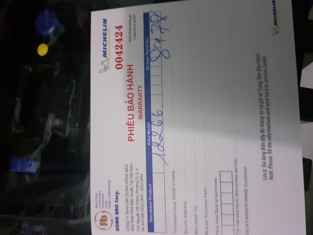 shop đóng gói hàng nhanh,gon,vận chuyển nhanh.hàng đúng thương hiệu.máy hoạt động tốt .độ bền còn chờ thời gian. lưu ý anh em nào mua máy bơm này về muốn sử dụng điện nhà 220v bơm xe 2 bánh phải mua thêm adacter 220v xuống12v ,10a đầu tẩu thuốc , thì mới cắm điện nhà bơm xe 2 bánh được