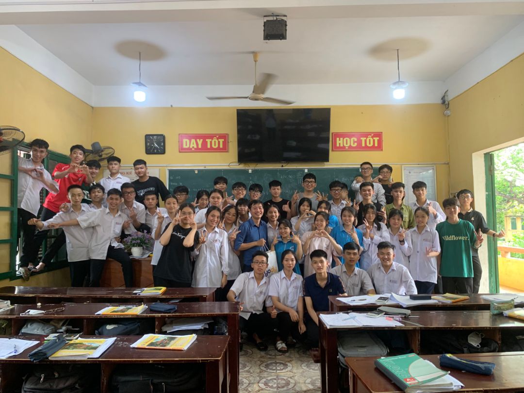 shop đóng gói kĩ  , giao nhanh bên trong nhiều tờ phiếu lắm !!!