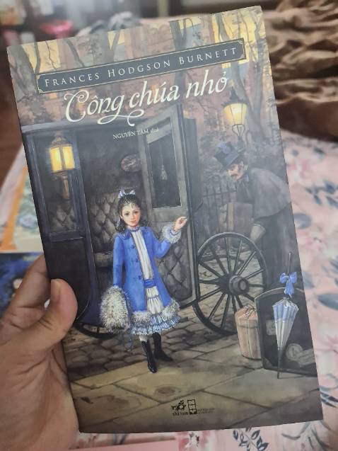 Cuốn sách không thể thiếu trong tủ sách văn học thiếu nhi. Rất đáng giá dù ở trong giai đoạn nào