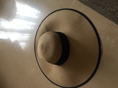 Giao hàng rất nhanh. SP như hình chụp, đẹp như ý, giá hợp lý.