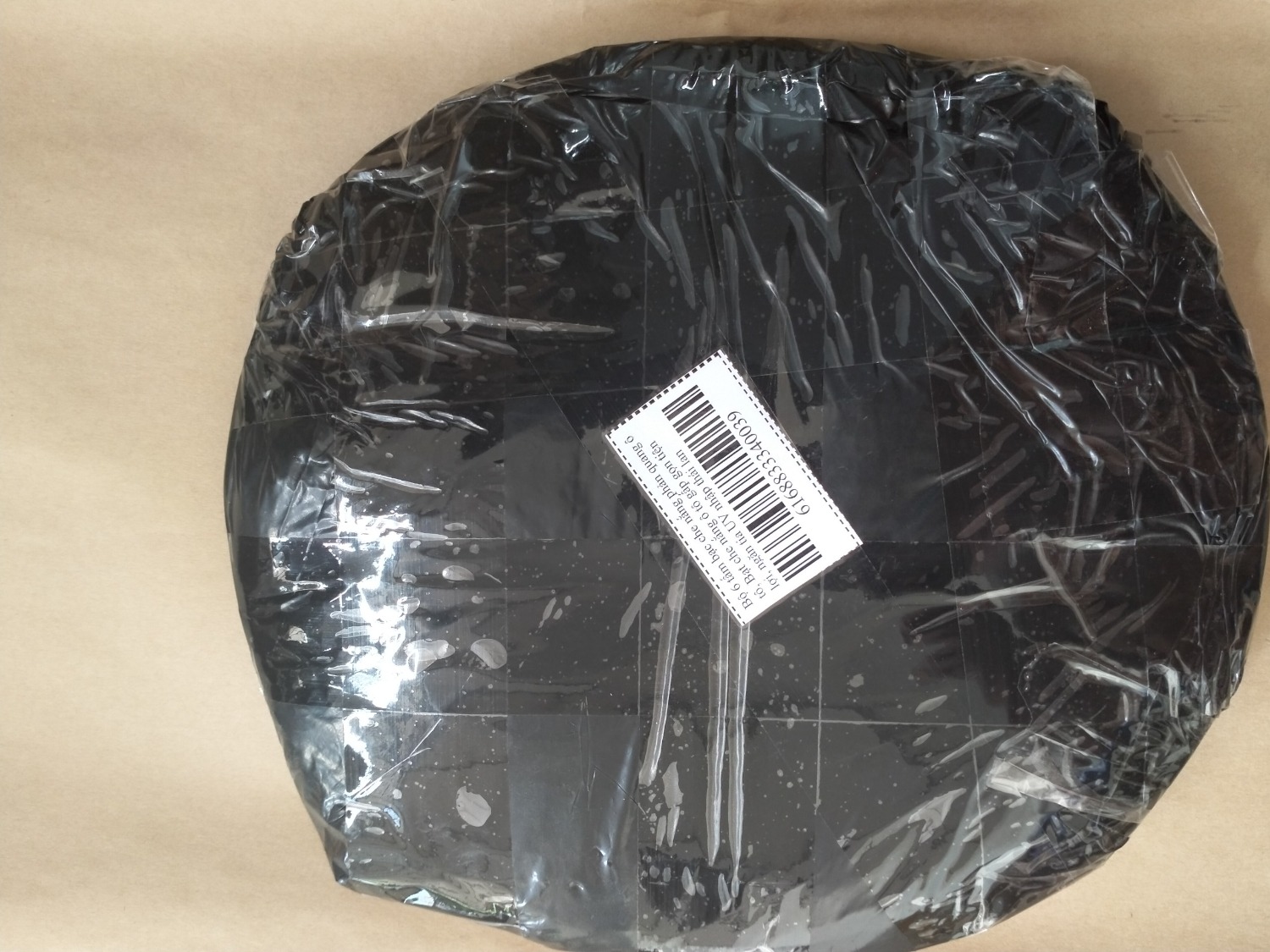 hàng đẹp, đầy đủ nút. vừa khít với xe. đóng gói cẩn thận, giao hàng nhanh