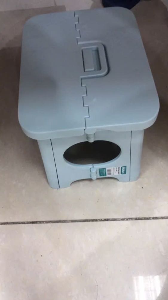 Ghế mình dùng để kê chân văn phòng khá oke, cơ mà ngồi lên thì có vẻ hơi nhỏ với mình . Vừa đặt thêm cái ghế size lớn hơn của shop