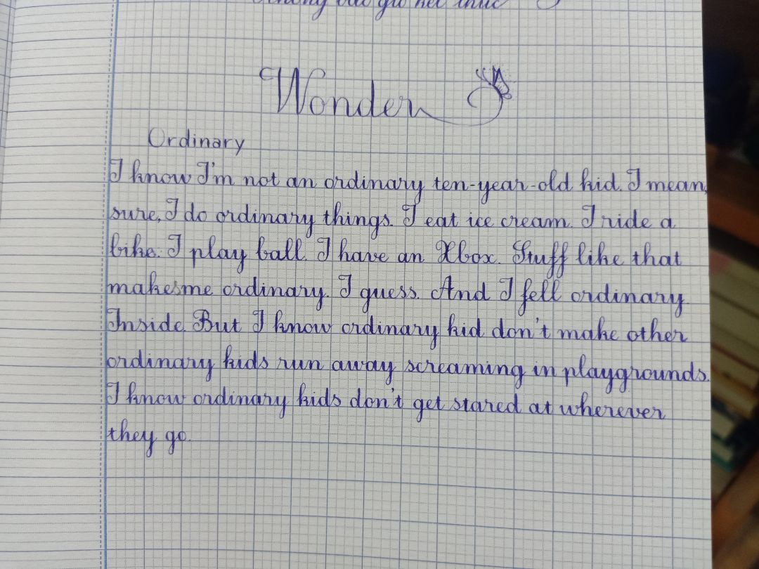 Sách có từ vựng và Ngữ pháp khá đơn giản, trình độ tiếng Anh ở mức nào cũng có thể đọc. Những ai muốn vừa học tiếng Anh vừa đọc sách thì đây là một lựa chọn hoàn hảo!