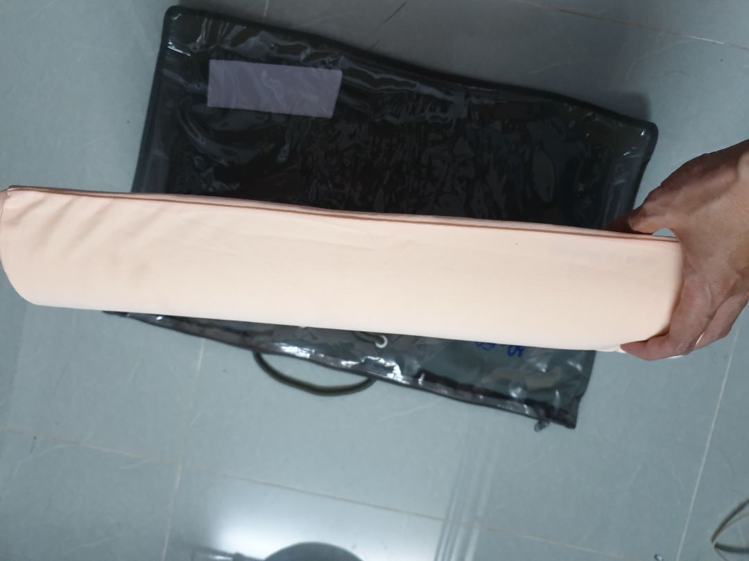 Nhận hàng kiểm tra thấy Gối ok. xài thời gian thì mới biết có xẹp xuống hoặc bị gãy hay ko!?