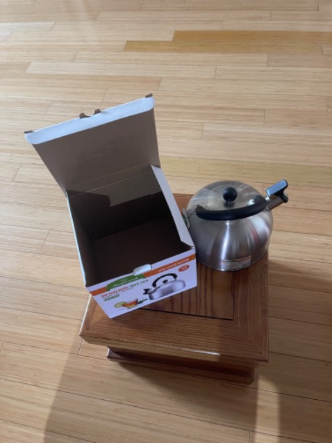 Đóng gói cẩn thẩn. Giao hàng có báo trước. Sản phẩm đúng như quảng cáo. Ấm có cảm giác mỏng. Còi to.