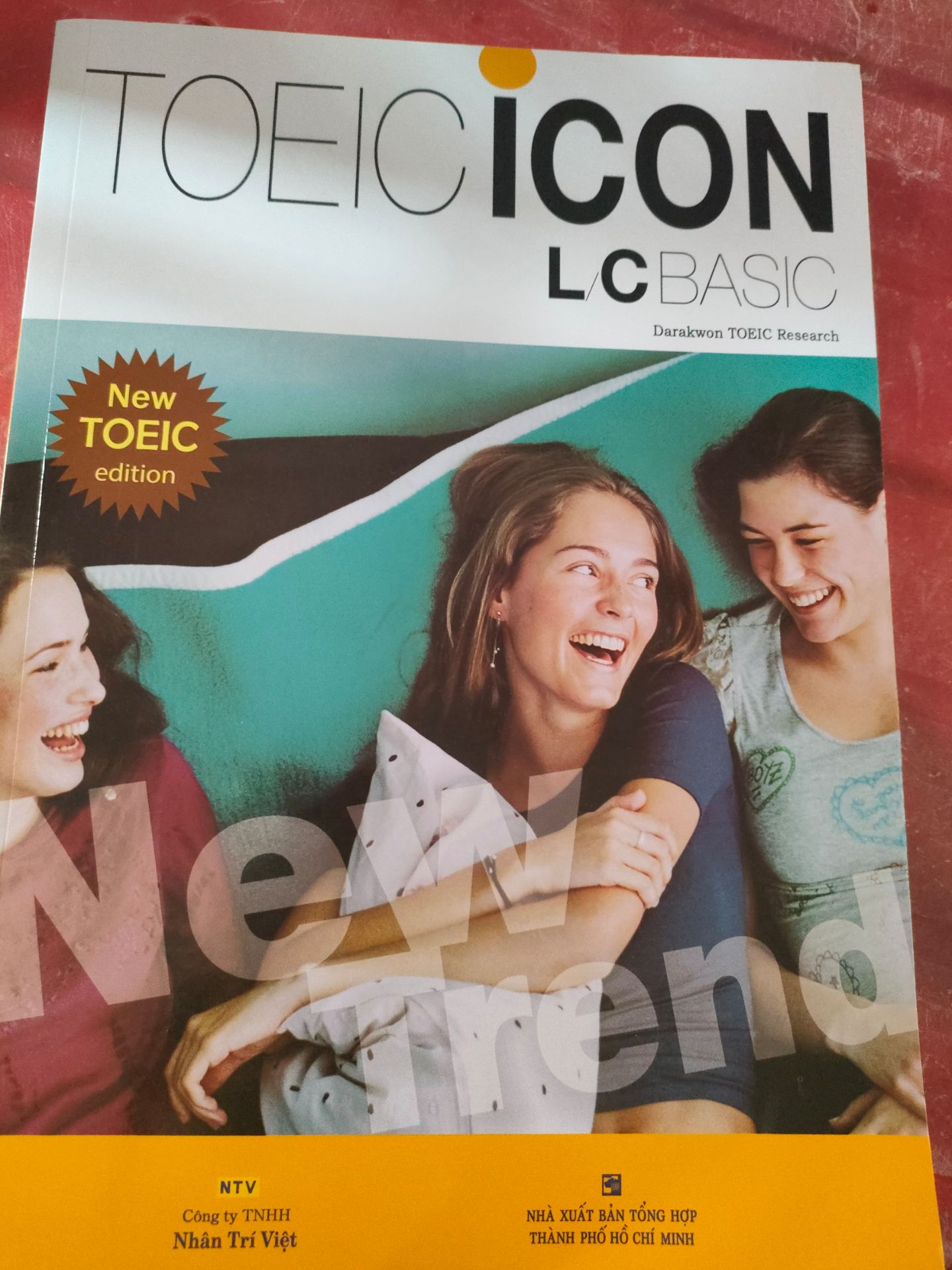 sách có kèm theo CD, mới .