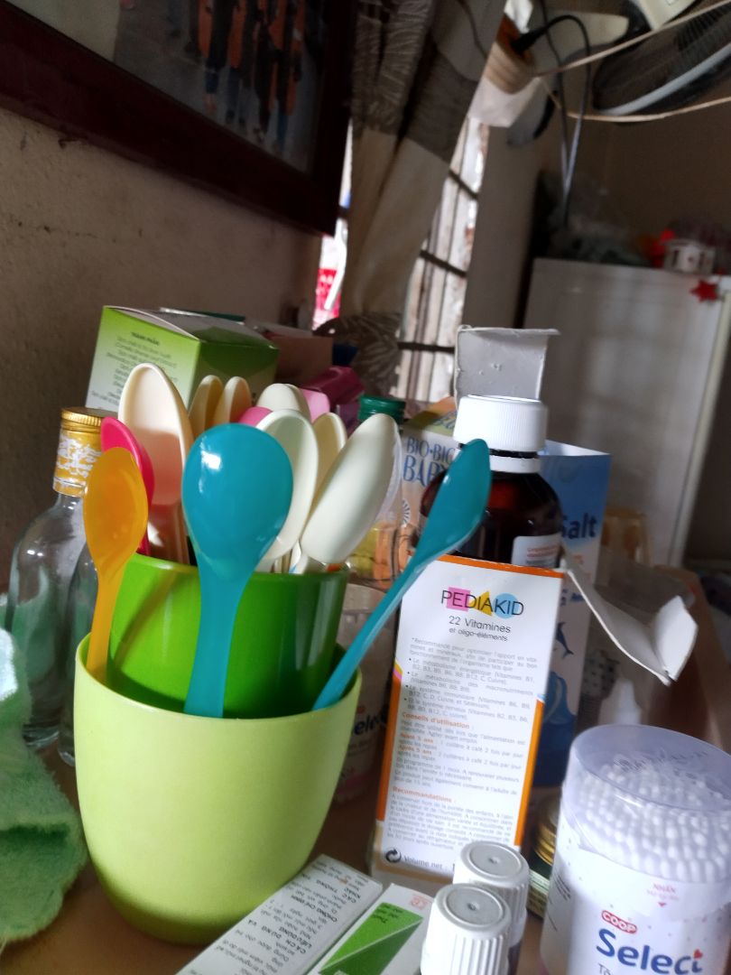 muỗng có độ cong hợp lý, màu sắc trẻ trung,giao hàng như hình,nvgh lịch sự, cho tất cả 5 sao