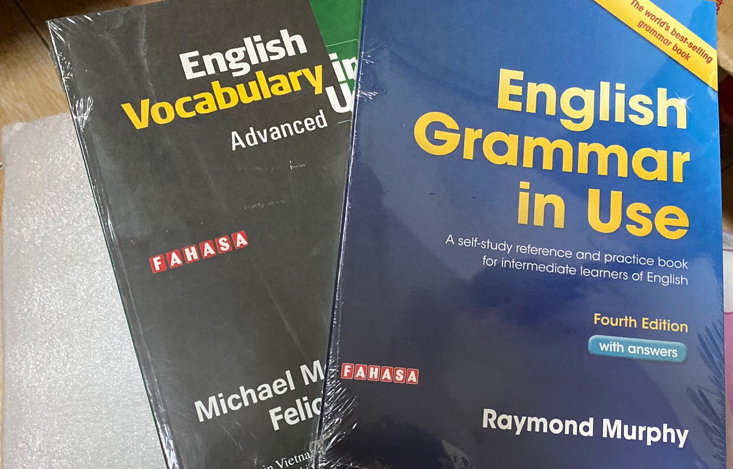 Giao siêu nhanh, đóng gói rất kỹ và đẹp ạ. Có những cuốn sạch xịn xò này tạo động lực học rất nhiều ạ