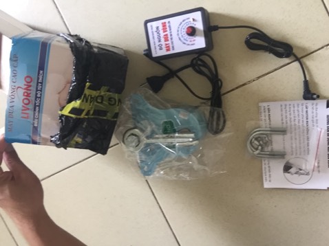 Mua sản phẩm sbaby mà khui hàng là Livorno, đã vậy hàng bị lỗi và kêu rất to khi hoạt động. Liên lạc cho shop thì k đc