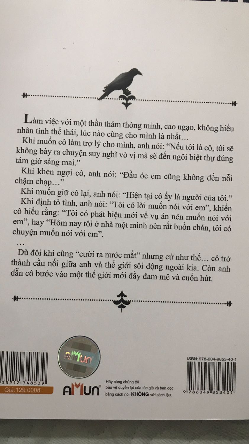Ship hàng siêu nhanhhhh??? mình vừa order hôm qua mà hôm nay đã nhận được rồi??? Tiểu thuyết đỉnh khỏi bàn huhuu, mình thích lắm! Truyện được bọc nilon còn mới, không có vấn đề gì, nói chung là ưng ạ >~