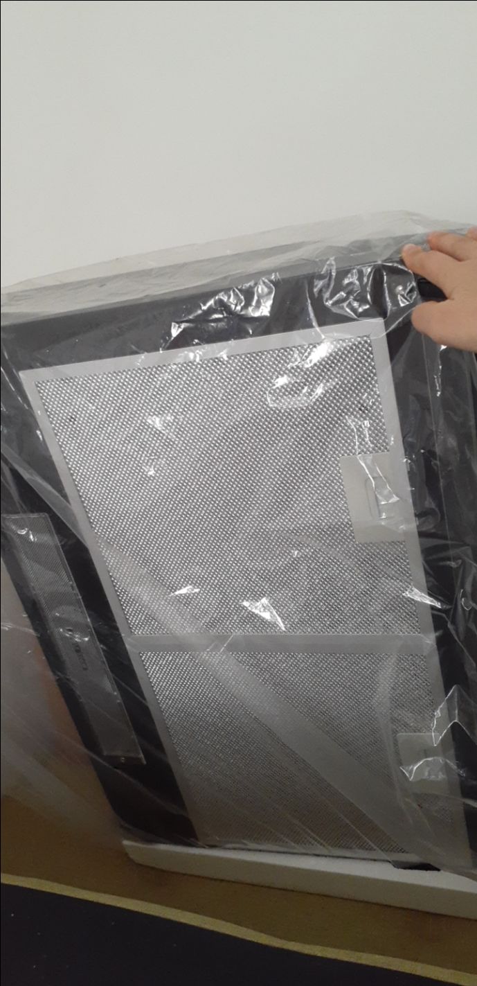 cái gì cũng đầy đủ, mỗi có cái PHIẾU bảo hành là không có. không có hóa đơn mua hàng luôn. Giống như mua hàng lậu vậy đó