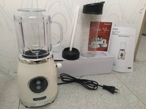 Mình thấy sản phẩm đẹp và rất hài lòng, được tặng bình nước ống hút xịn