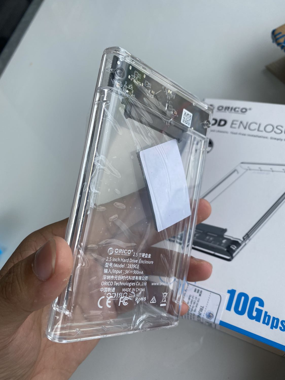 Dịch mà giao hàng nhanh ghê, 2-3 ngày. Mua cả ổ cứng cả box mà ổ cứng chưa về nên chưa thử xem sao. Nhìn cũng ok phết