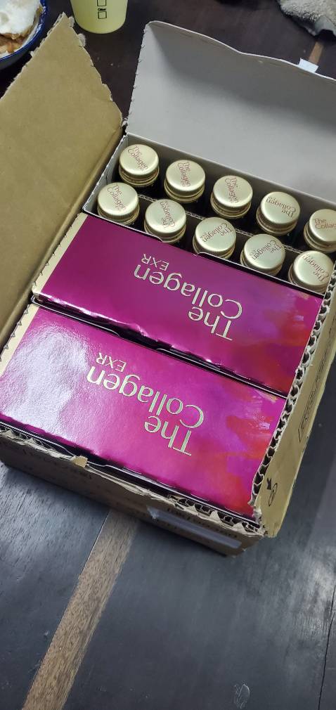 Đã mua lần thứ 3 của shop, rất uy tín. Hộp còn nguyên vẹn. Xé bìa carton hộp rẹt rẹt