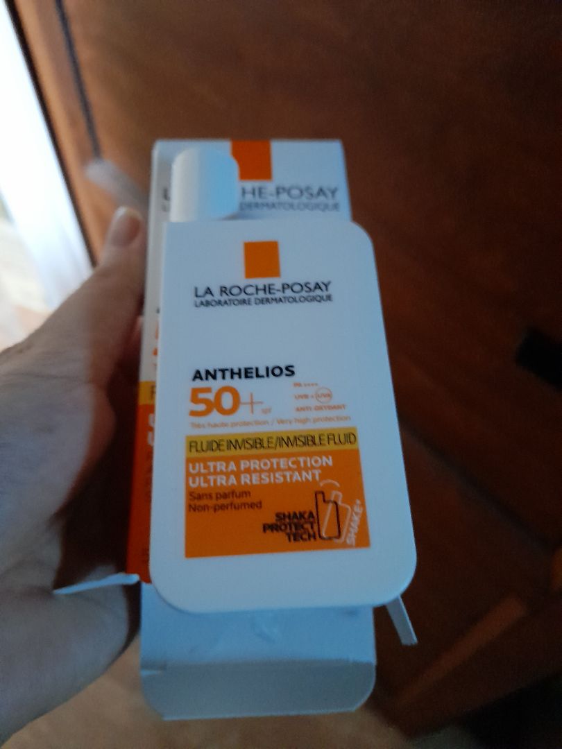 sản phẩm dùng rất thích, thẩm thấu rất nhanh