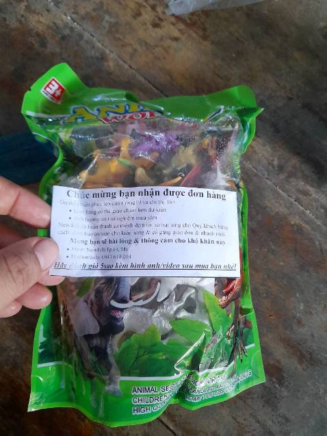 Đáng đồng tiền 
Nhỏ nhỏ xinh xinh , bé rất thích chơi 
Đa dạng con vật để cho bé học 
Chất liệu các con vật đều cứng cáp, dễ vệ sinh