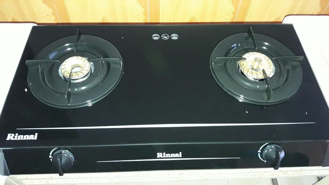 sản phẩm đẹp, đóng gói chắc chắn, hệ thống đánh lửa nhạy, rất ok. lửa xanh và đều. Rất đáng mua. Thanks Shop.