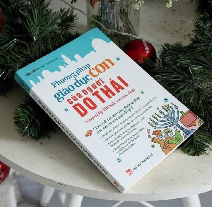 Sách dày nặng xịn 
Trông ngầu loi, mua họi bạn mà troing thôi cũng phấn khởi 
Giao hàng nhanh gói hàng kỹ 
Hình ảnh mang tc minh hoạ