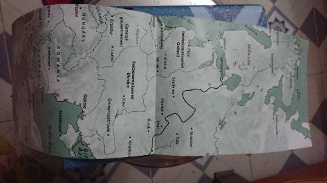 Sách đẹp, đầy đủ bản đồ kèm theo, đóng gói có chống sốc, giao hàng thân thiện. Nội dung thì khỏi phải bàn