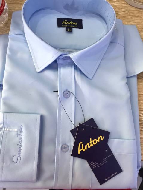 Áo nhận được rất đẹp và chất vải mềm, mát. Chất vải mềm tay và làm quà tặng phù hợp. Rất hài lòng với cách shop tư vấn và giới thiệu sản phẩm. Nhận hàng được khá nhanh dù mới đặt 2 ngày. Sẽ tiếp tục ủng hộ shop