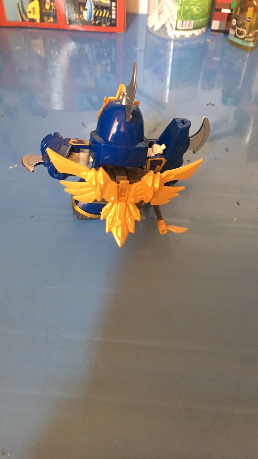 Đo dùng rất tốt tuy nhiên khi chơi phải cẩn thận các chi tiết nhỏ