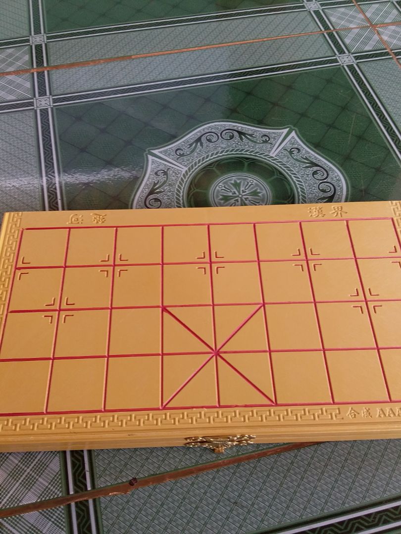 Tiki giao hàng rất nhanh ,tôi rất thích sản phẩm này .Cờ tướng tốt như trong hình  ,cảm ơn Tiki