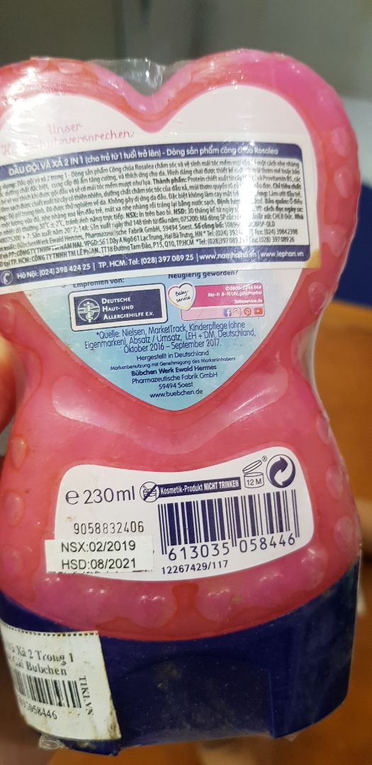 sản phẩm quá củ. ngày sx và hsd ko rõ ràng. giống giống như cố tình để ngày sx va hsd mới vô rồi bao màng co lại zay. xà bông bên trong nhìn thi lợn cợn, nổi bọt. ko đáng 1 sao.