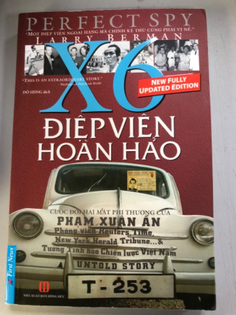 Sách viết rất cuốn hút. Các trích dẫn giải thích rõ ràng. Chân dung của nhà tình báo Phạm Xuân Ẩn được khắc hoạ qua lời kể của nhiều người khác nhau cho thấy cái nhìn khách quan rất báo chí của tác giả. Đáng để đọc! Sách viết rất cuốn hút. Các trích dẫn giải thích rõ ràng. Chân dung của nhà tình báo Phạm Xuân Ẩn được khắc hoạ qua lời kể của nhiều người khác nhau cho thấy cái nhìn khách quan rất báo chí của tác giả. Đáng để đọc!