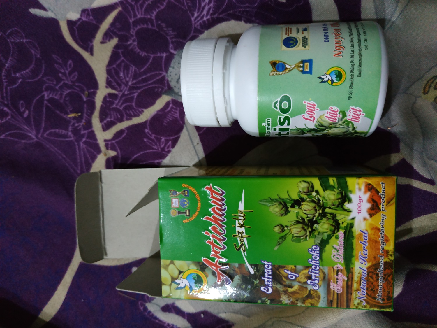 Tiêu đề ghi 2g x 50 gói, mà sao mở hộp lại thành hộp cao như này ạ? Cần giải thích!!