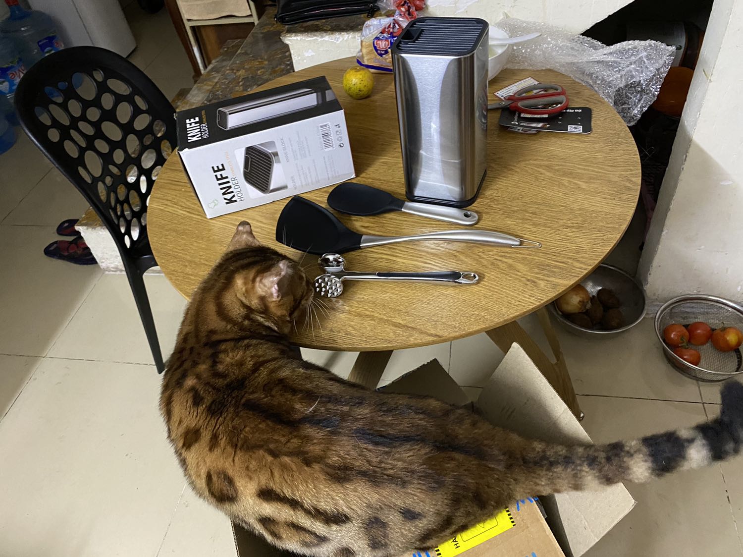 Hàng của Dandihome inox 304 sáng bóng lấp
lánh, xài lâu vẫn bóng đẹp, giá cao nhưng tương xứng với chất lượng.