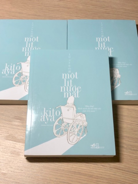 Sách đẹp, hình in rõ nét. Mình mua 3 cuốn thì 1 cuốn bị nhăn ở góc cạnh và bẩn một xíu, kh đáng kể. Tiki giao hàng siêu nhanh lun