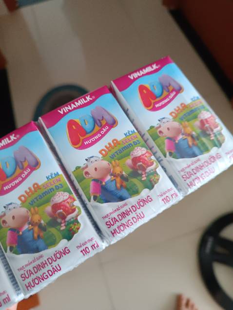 Sữa ngon, dễ uống, bé nhà mình thích uống lắm. Date xa, đóng gói có tâm. Cám ơn ạ.