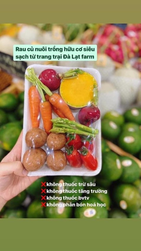 😎Hàng đóng gói rất đẹp. Quả nhiên người bán đã gửi gắm rất nhiều tâm tư và tình cảm trong lúc gói hàng.