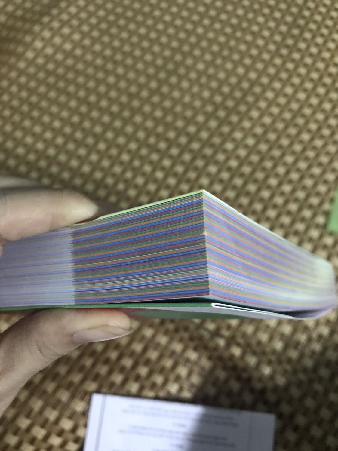 Sách rất dày, đẹp, chất lượng. Có DVD rất xịn chứa nhiều bài nghe và nội dung rất hay, có cả file sách 6 quyển. 
Nhà sách phục vụ rất tận tình. Rất hài lòng. 
Cảm ơn nhà sách