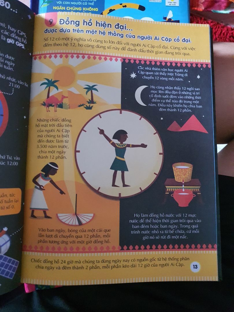 - Nội dung: giới thiệu tổng quan, và chi tiết về các con số, sự thật máy tính, mã hóa trong ngành IT và 1 vài sự kiện độc lạ. 
- Sách được gia công bìa cứng, tạo cảm giác cầm chắc tay, trang sách in màu, chưa được giấy bóng. 
- Giá: hơi cao so với các cuốn như  khoa học, vũ trụ, Trái Đất,...