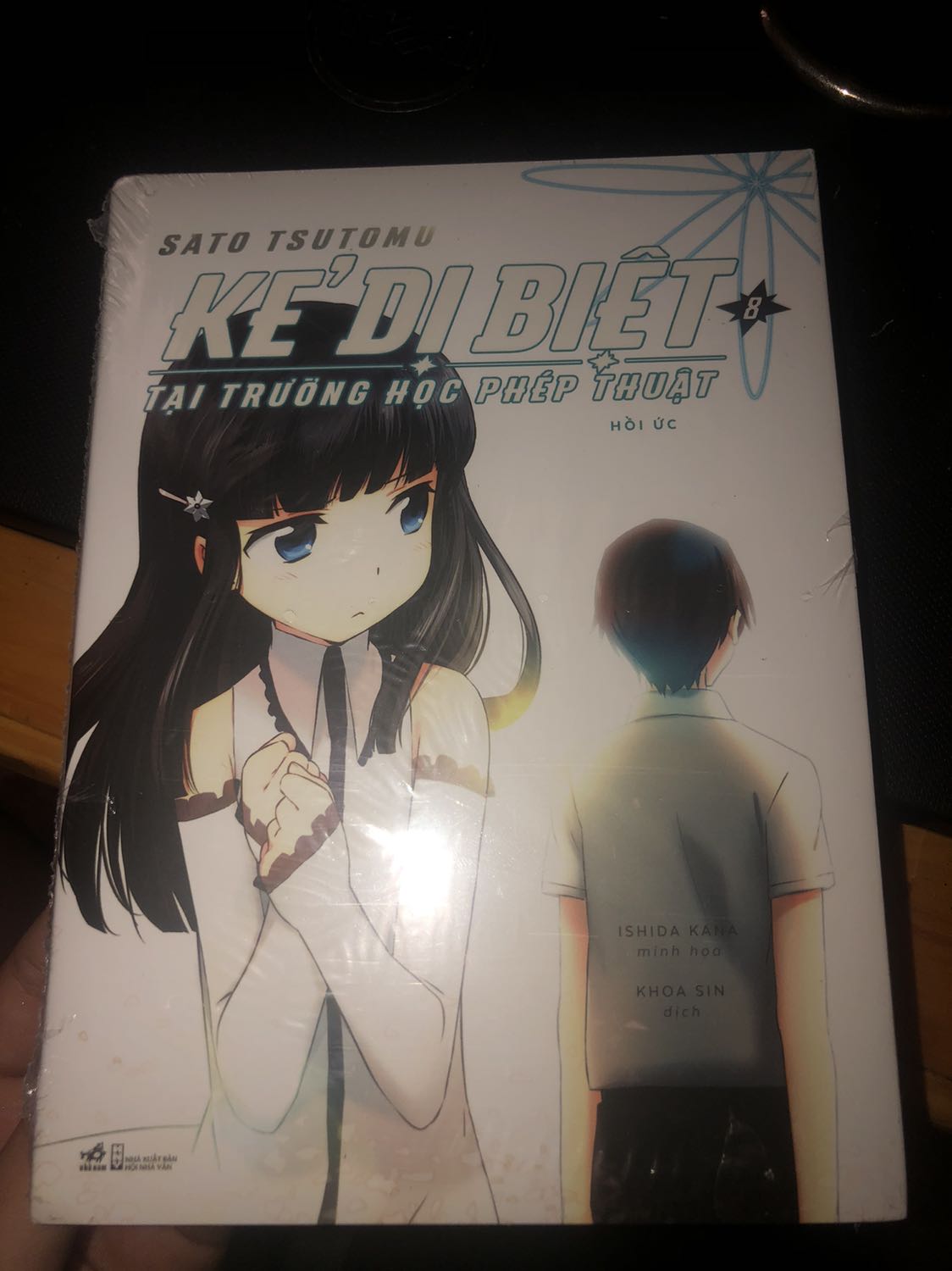 Đặt bản đặt biệt nhma còn thiếu móc khoá