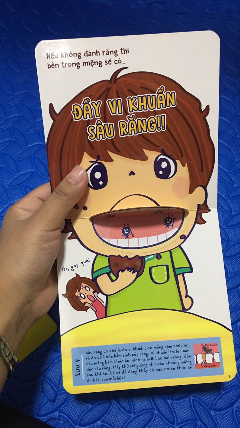 Sách khổ nhỏ. Bìa cứng, dày
In màu bắt mắt
Hình vẽ đẹp
Nội dung hay
Vài trang có lật mở. Quyển này siêu dễ thương