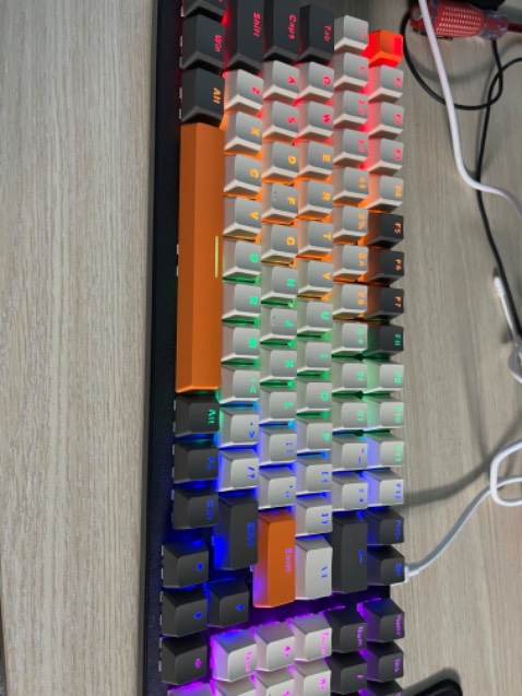 Bàn phím khá vừa ý nhe. lúc nhận không có dây nhưng khi liên hệ thì người nhắn tin với mình rất dễ thương. vừa nhắn đã gửi lại cho mình liền. 5 sao nhen Bàn phím khá vừa ý nhe. lúc nhận không có dây nhưng khi liên hệ thì người nhắn tin với mình rất dễ thương. vừa nhắn đã gửi lại cho mình liền. 5 sao nhen