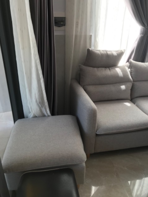 Hàng cũng khá ổn so với giá, đôn tặng kèm khác màu. Anh em giao hàng vui vẻ