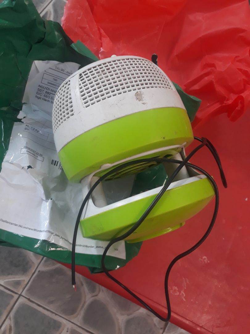 hàng không đúng dây thì đức sản phẩm thì củ không sử đụng được loa máy tính mà giao sao lạ vậy