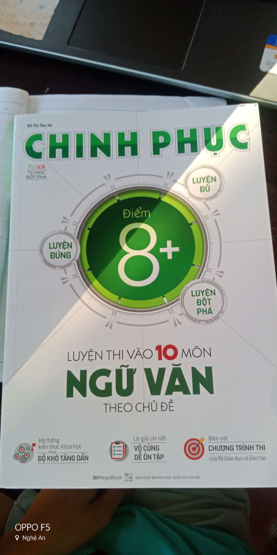 Sản phẩm chất lượng y như ngoài hiệu sách luôn mà lại rẻ hơn giá bìa nhiều.  Giao hàng tận nơi siêu nhanh, chỉ trong 3 ngày thôi. Mình rất thích và cũng khuyên các bạn nên mua ở đây vì họ còn kiểm tra hàng được giao đến nhà chưa nữa. ??(｡･ω･｡)