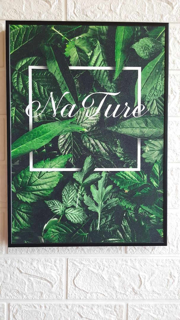 Đóng gói cẩn thận lắm nè. Tranh đẹp, nhẹ. Dễ treo.