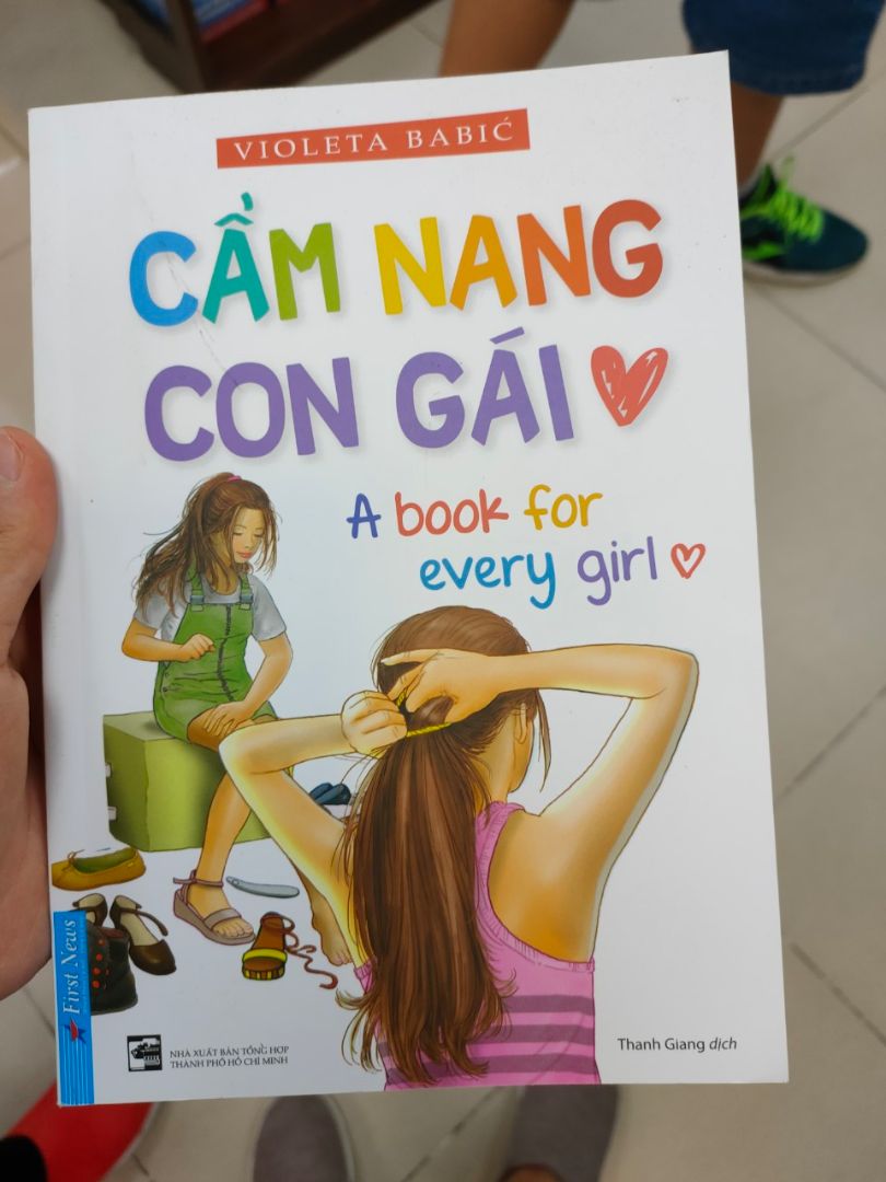 Sách rất hữu ích cho các bạn mới lớn, trình bày đẹp, đọc dễ hiểu. Tiki luôn giao hàng rất sớm và đóng gói thì cực kì okey luôn 👍