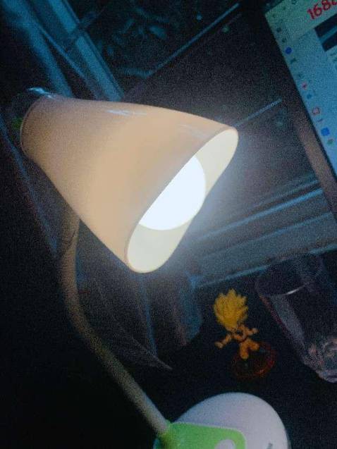 Đèn sài tốt ánh sáng dễ chịu