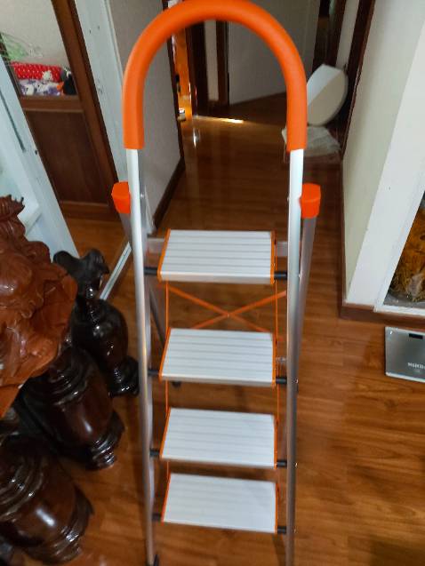 Lần đầu tiên mua hàng Tiki mua được 1 sản phẩm chất lượng trên cả tuyệt vời. Giao hàng nhanh. Đóng gói nhiều lớp kỹ lưỡng. Shop uy tín. Tham khảo vài shop giá về tới nhà từ 818k đến gần 850k. Shop này rẻ hơn gần cả trăm ngàn, thời covid 100k cũng tiết kiệm kha khá đó. Cảm ơn shop. Sẽ tt ủng hộ shop khi có nhu cầu. 10*. Mn nên mua kg lo nghĩ gì cả. Rất ưng ý và mãn nguyện.