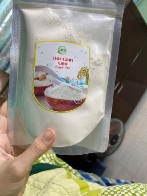 Bột mịn đắp mặt rất mịn và trắng. Sẽ mua tiếp Bột mịn đắp mặt rất mịn và trắng. Sẽ mua tiếp