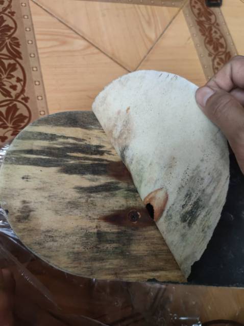 Hàng hư hỏng, bị lỗi vậy cũng giao cho khách được. chán shop quá