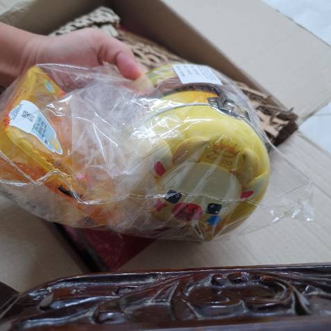 Shop liên hệ giao nhanh, shop giao đúng, đủ các sản phẩm đã đặt.